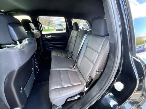 Used 2020 Jeep Grand Cherokee Laredo image 15