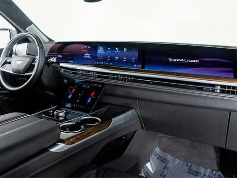 Used 2025 Cadillac Escalade Sport Platinum image 52