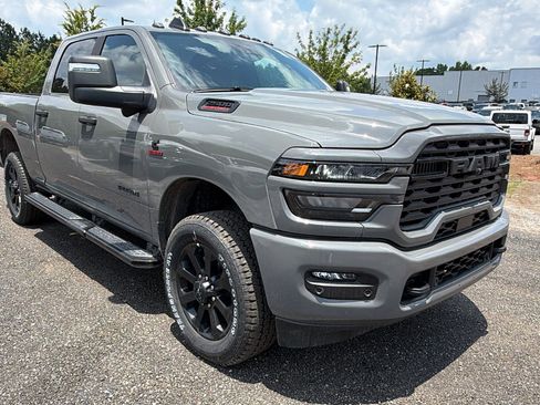 New 2026 RAM 2500 Big Horn AWD/4WD image 5
