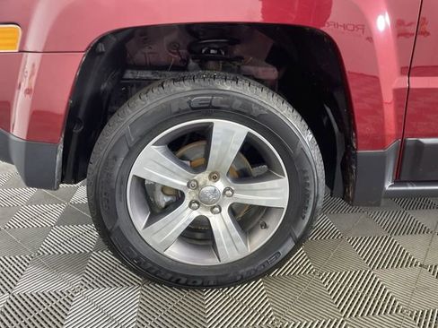 Used 2017 Jeep Patriot High Altitude image 16