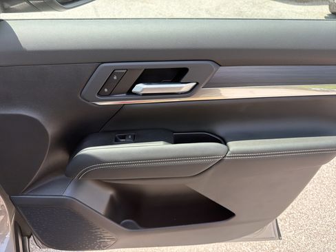New 2026 GMC Terrain Elevation w/ LPO, Floor Liner Package FWD image 15