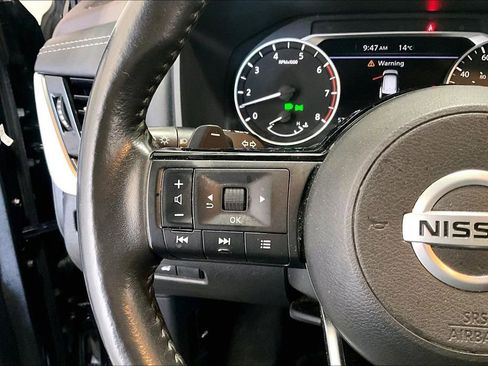 Used 2021 Nissan Rogue SV AWD/4WD image 11