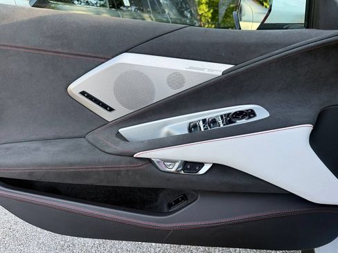Used 2023 Chevrolet Corvette Stingray Premium Conv w/ Z51 Performance Package RWD image 25