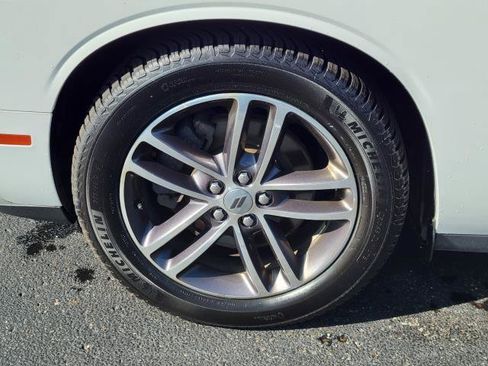 Used 2018 Dodge Challenger GT w/ GT Interior Package AWD/4WD image 5