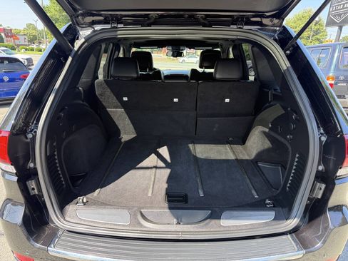 Used 2015 Jeep Grand Cherokee Limited AWD/4WD image 12