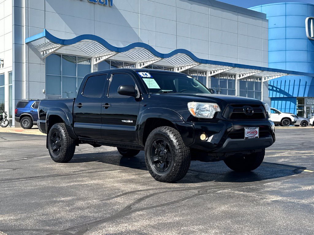 Used 2014 Toyota Tacoma 4x4 Double Cab w/ SR5 Package image 3