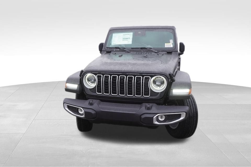 New 2025 Jeep Wrangler Unlimited Sahara w/ Safety Group AWD/4WD image 8