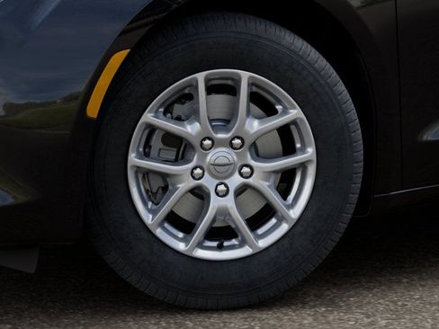New 2026 Chrysler Voyager LX FWD image 8