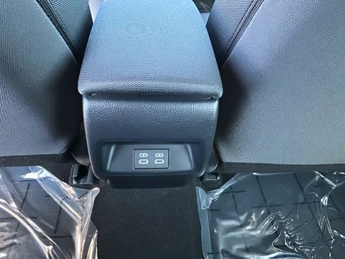 Used 2025 Toyota Corolla LE FWD image 25