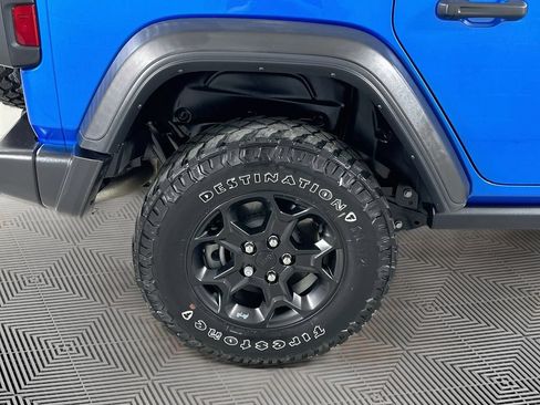 Used 2023 Jeep Wrangler Unlimited w/ Cold Weather Group AWD/4WD image 27
