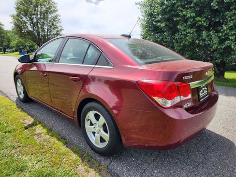 Used 2016 Chevrolet Cruze LT FWD image 8