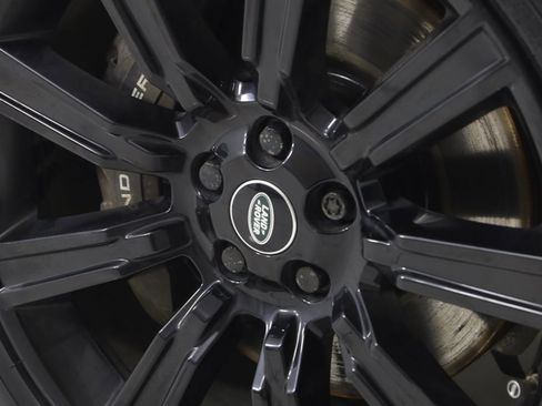 Used 2021 Land Rover Range Rover Westminster Edition image 17