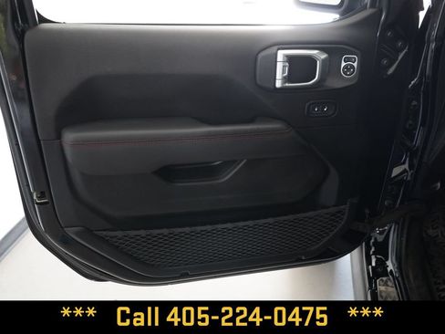 Used 2020 Jeep Gladiator Rubicon AWD/4WD image 16