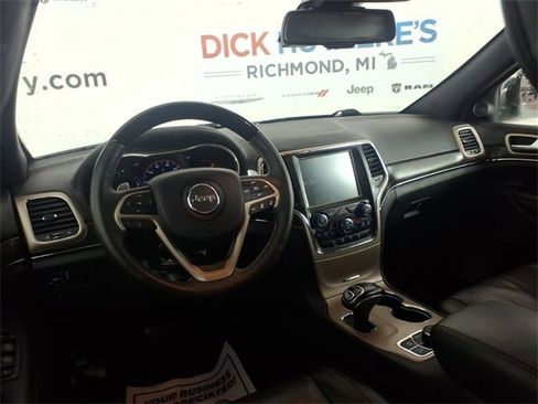 Used 2015 Jeep Grand Cherokee Overland w/ Advanced Technology Group image 10