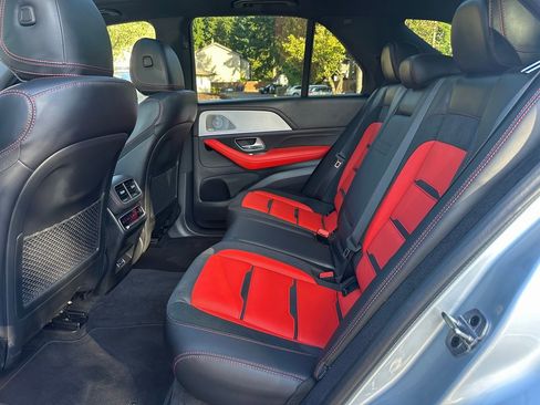 Used 2025 Mercedes-Benz GLE 53 AMG 4MATIC image 15