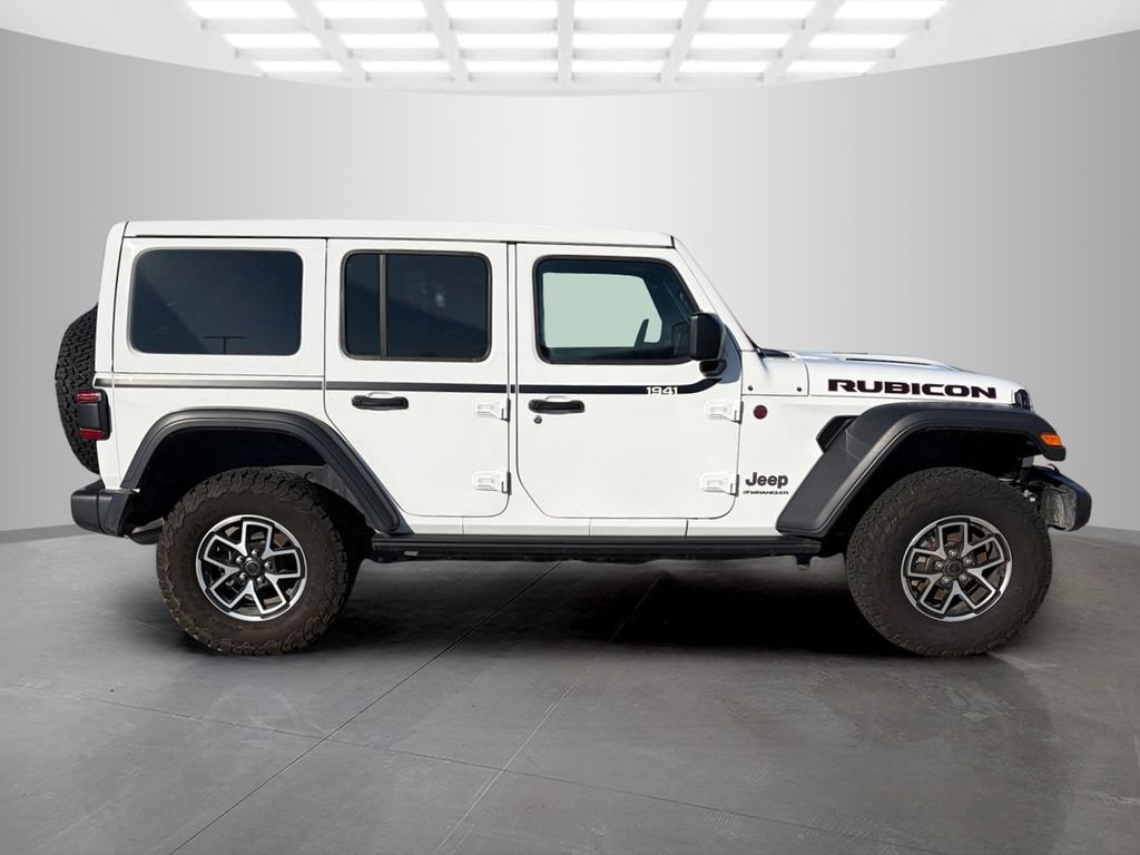 Used 2025 Jeep Wrangler Unlimited Rubicon w/ Safety Group AWD/4WD image 2