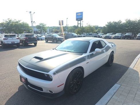 Used 2021 Dodge Challenger R/T Scat Pack w/ T/A Package RWD image 6