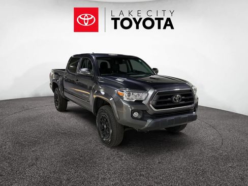 Used 2022 Toyota Tacoma SR5 image 12