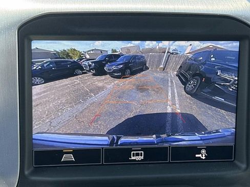 Used 2022 GMC Sierra 1500 SLT image 31