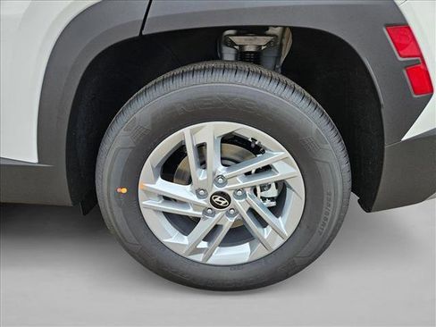 New 2026 Hyundai Tucson SE FWD image 10