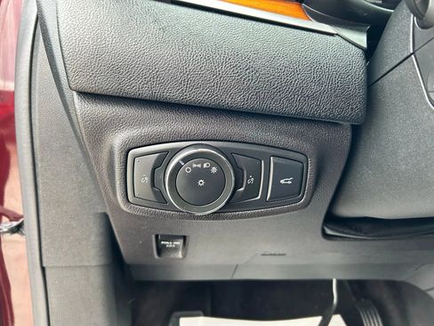 Used 2017 Lincoln MKC Reserve image 13