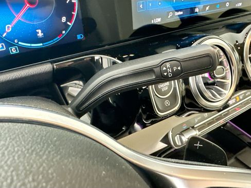 Certified 2022 Mercedes-Benz GLA 250 4MATIC image 21