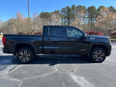 Used 2024 GMC Sierra 1500 AT4 w/ Technology Package image 26