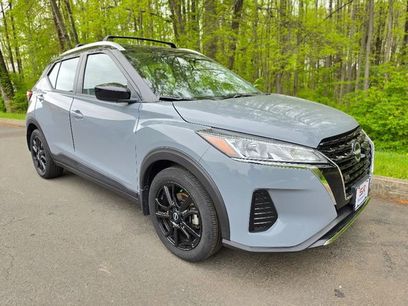 Certified 2023 Nissan Kicks SV w/ Exterior Package