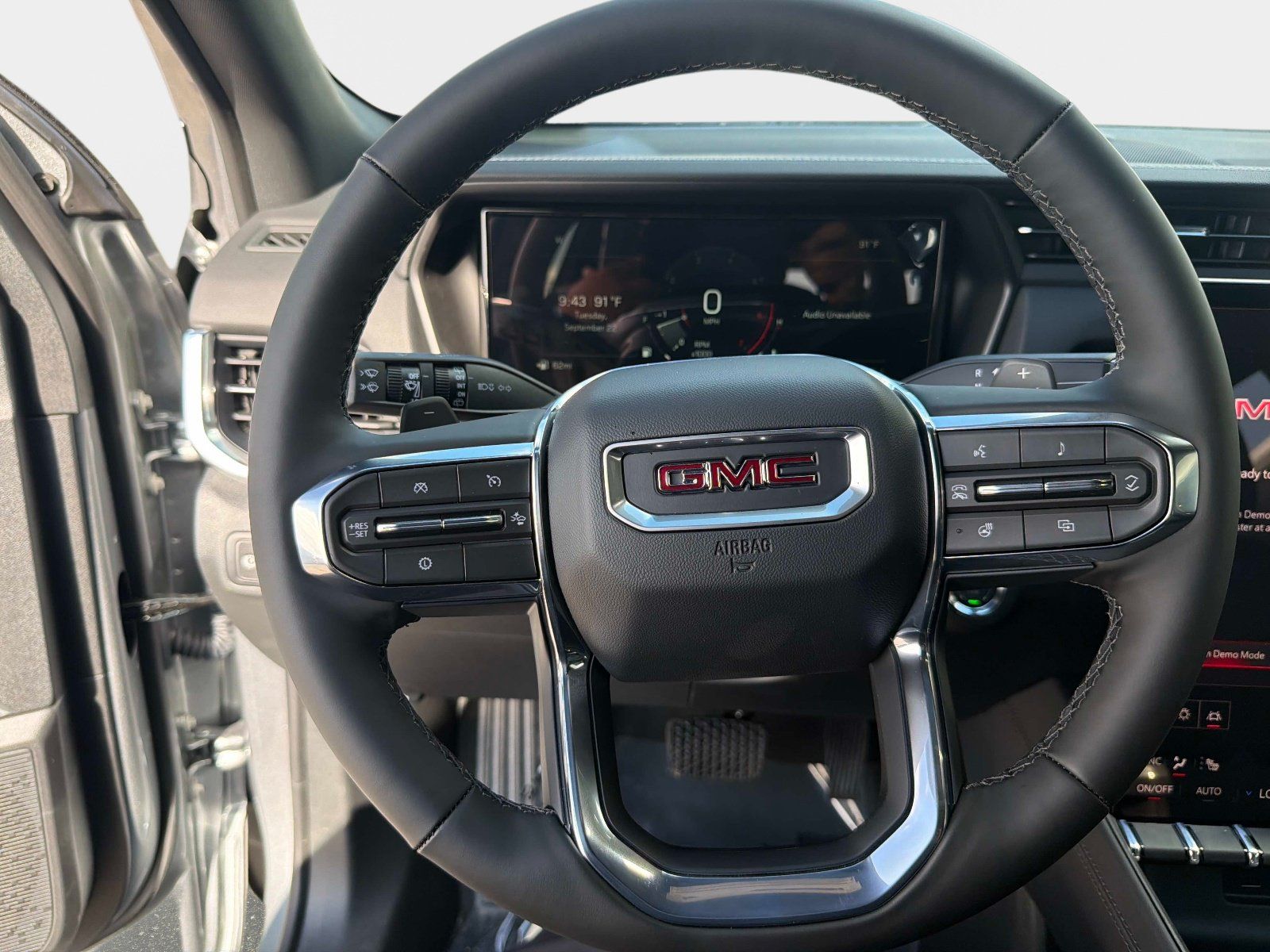 New 2027 GMC Terrain Elevation w/ Elevation Premium Package FWD image 25