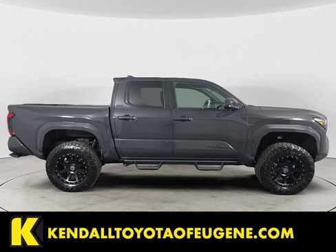Used 2026 Toyota Tacoma SR5 AWD/4WD image 4