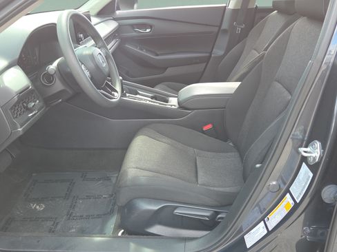 Used 2024 Honda Accord LX image 9
