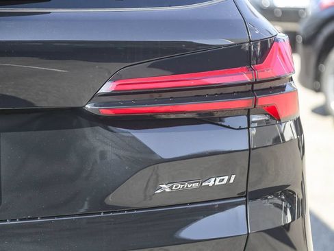 New 2026 BMW X5 xDrive40i w/ Parking Assistance Package AWD/4WD image 7