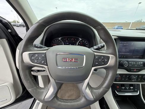 Used 2018 GMC Terrain Denali w/ Advanced Safety Package AWD/4WD image 12