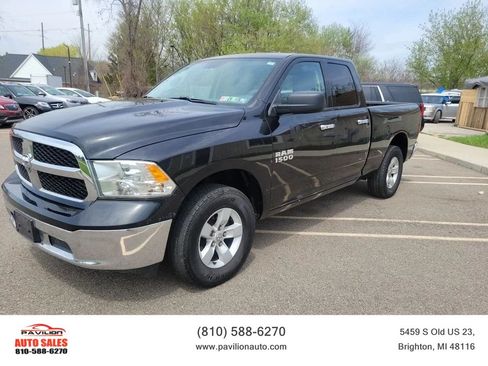 Used 2018 RAM 1500 Classic SLT AWD/4WD image 1