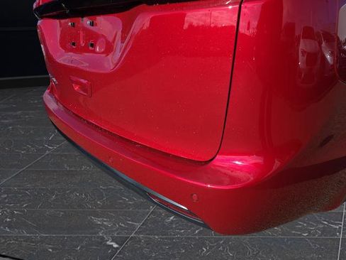 New 2026 Chrysler Pacifica Select w/ S Appearance Package image 34