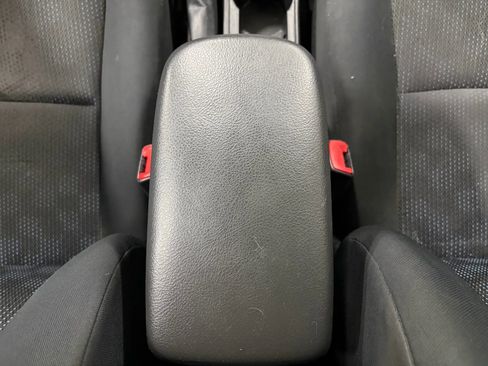 Used 2010 Toyota Corolla S FWD image 38