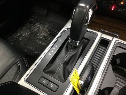 Used 2020 Ford F150 Lariat w/ Equipment Group 502A Luxury image 34