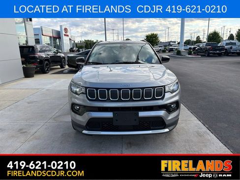 Used 2022 Jeep Compass Limited AWD/4WD image 27