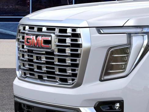 New 2026 GMC Yukon XL Denali w/ Denali Reserve Package AWD/4WD image 13