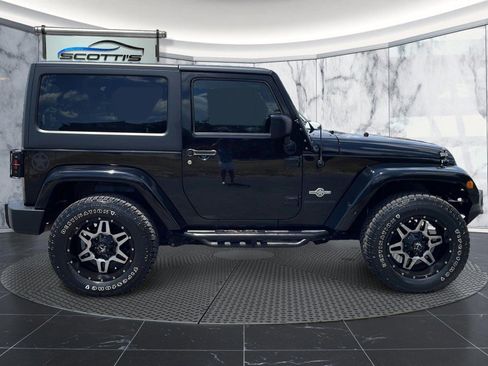 Used 2015 Jeep Wrangler Sport image 9