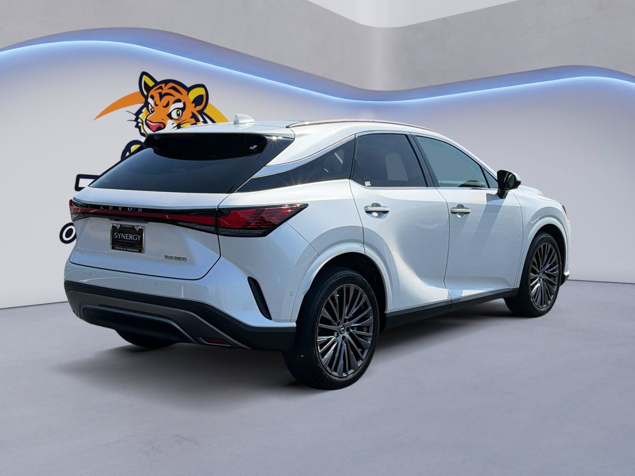 Used 2023 Lexus RX 350 FWD w/ Accessory Package (Z1) image 5