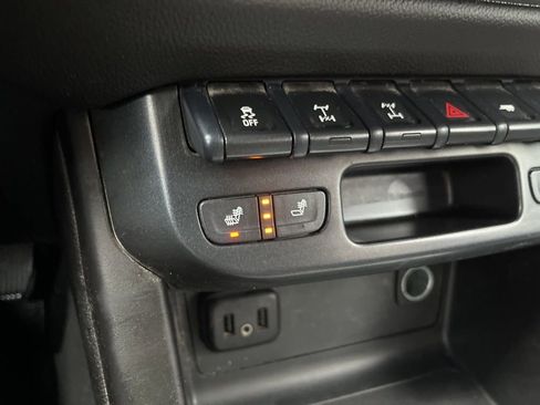 Used 2019 Chevrolet Colorado ZR2 image 43