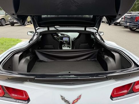 Used 2019 Chevrolet Corvette Grand Sport RWD image 31