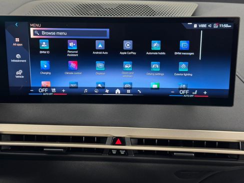 Used 2024 BMW iX xDrive50 w/ Sport Package image 27