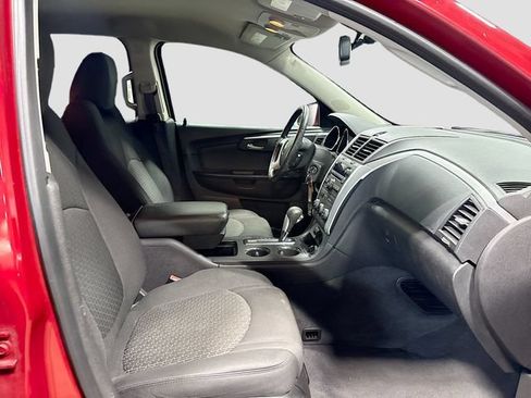 Used 2012 Chevrolet Traverse LT FWD image 19