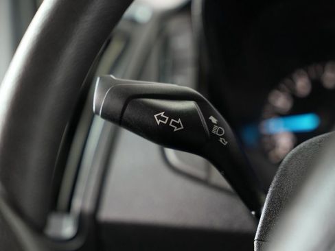 Used 2019 Ford Transit 250 130 Low Roof image 13