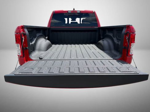 Used 2021 RAM 1500 Big Horn AWD/4WD image 10