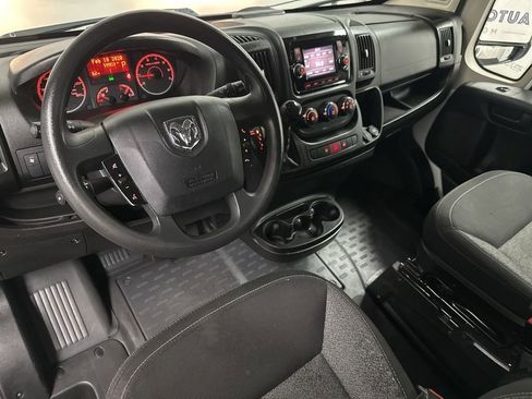 Used 2021 RAM ProMaster 2500 FWD image 12