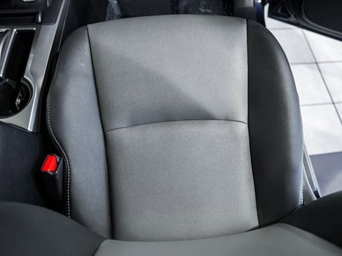 Used 2024 Toyota 4Runner SR5 Premium image 30