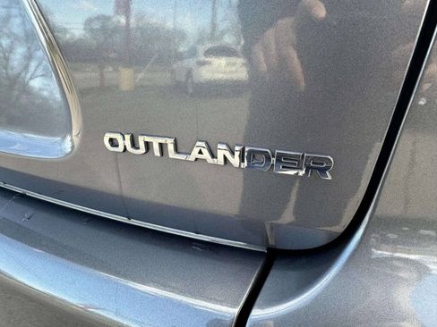 Used 2009 Mitsubishi Outlander XLS AWD/4WD image 10